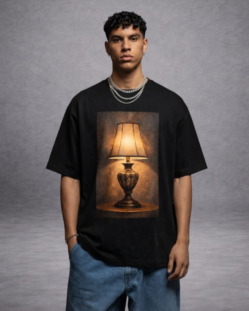 ZSSEL Vintage Lamp Artwork Oversized T-Shirt